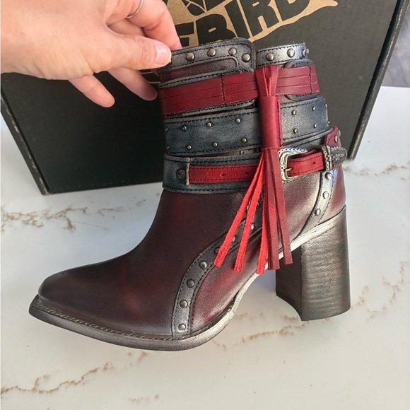 Freebird Julius heeled burgundy booties 7 NWT - Picture 4 of 5